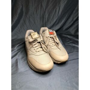 Nike Air Max 1 V SP Patch Sand 2015 Men’s size 7.5
